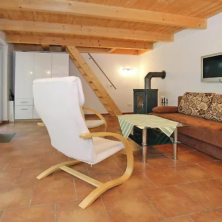 Ferienhaus Mit Terrasse Und Kaminofen In Parchim