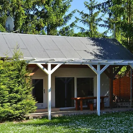 Ferienhaus Mit Terrasse Und Kaminofen In Parchim